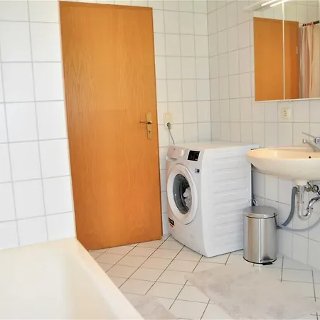 아파트 Im Gruenen Juemme 55175